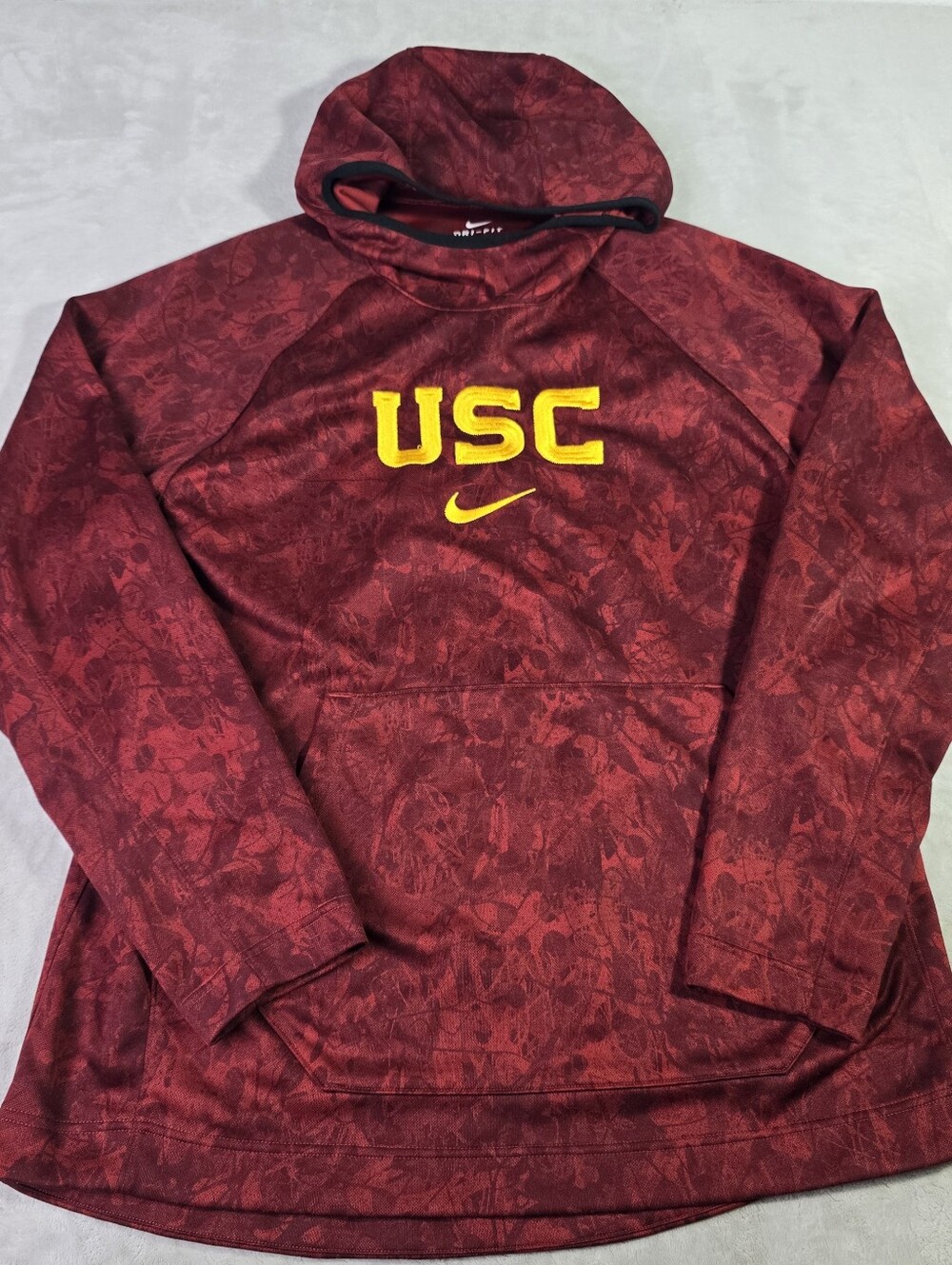 Nike USC Trojans Cardinal Red Gold Basketball Pullover Hoodie Sz XL